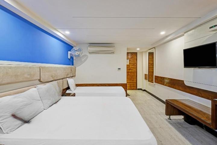 Family Hotel By Pg International New Delhi Ngoại thất bức ảnh